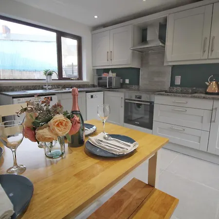 Anjore House - Belfast Serviced Apartment Exterior photo