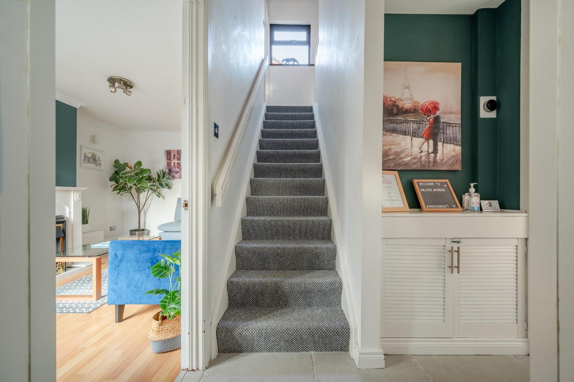 Anjore House - Serviced Apartment Belfast